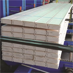 Structures Et Toitures Planche De Rive Doucine En Sapin Du Nord Blanc Traité Classe 3 Vert - 36x245 Mm 4.80 Ml Elos