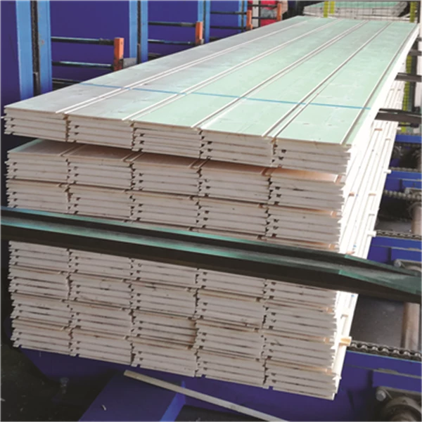 Structures Et Toitures Planche De Rive Doucine En Sapin Du Nord Blanc Traité Classe 3 Vert - 36x245 Mm 4.80 Ml Elos 3 Structures Et Toitures Planche De Rive Doucine En Sapin Du Nord Blanc Traité Classe 3 Vert - 36x245 Mm 4.80 Ml Elos